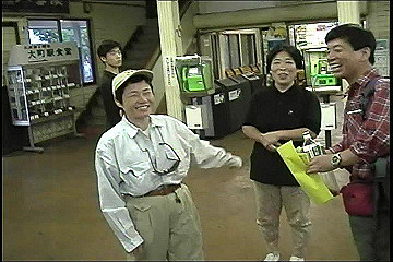 199608_009_thumb.jpg