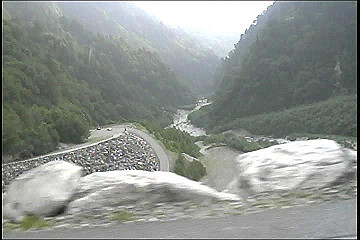 199608_013_thumb.jpg