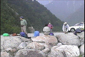 199608_017_thumb.jpg