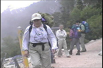 199608_040_thumb.jpg