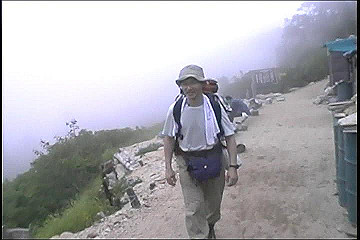199608_048_thumb.jpg