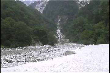 199608_076_thumb.jpg