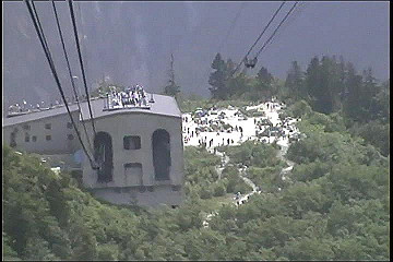 199608_104_thumb.jpg