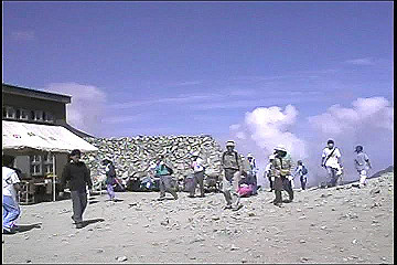 199608_185_thumb.jpg