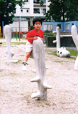 19971099_020_thumb.jpg