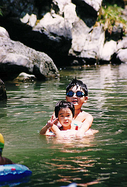 19980712_004_thumb.jpg