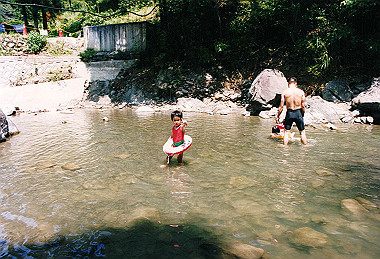 19980712_008_thumb.jpg