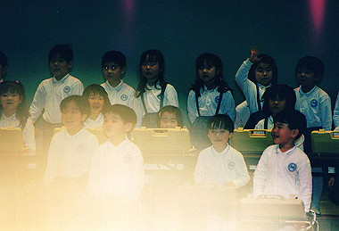 19990301_004_thumb.jpg