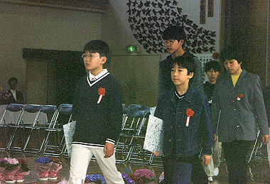 19990318_010_thumb.jpg
