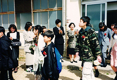 19990318_011_thumb.jpg