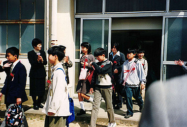 19990318_012_thumb.jpg