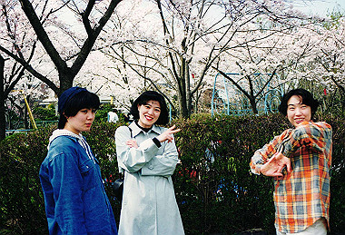 19990404_031_thumb.jpg