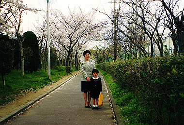 19990408_002_thumb.jpg