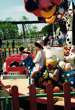 19990501_027_thumb.jpg