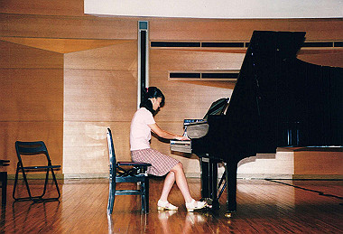 19990701_009_thumb.jpg