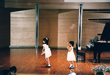 19990701_022_thumb.jpg