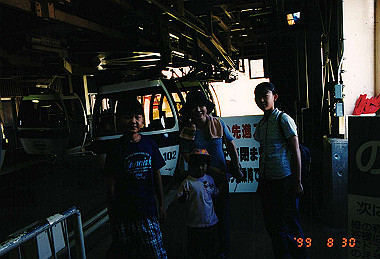19990827_080_thumb.jpg