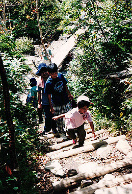 19990827_136_thumb.jpg