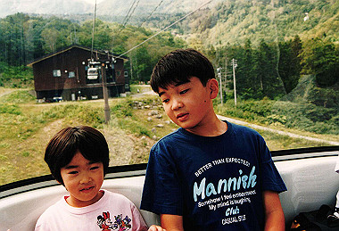 19990827_150_thumb.jpg
