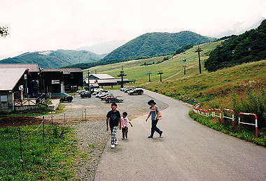 19990827_151_thumb.jpg