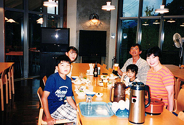 19990827_156_thumb.jpg