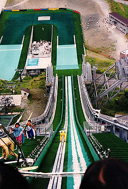 19990827_233_thumb.jpg