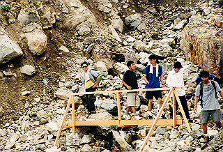 19990807_053_thumb.jpg