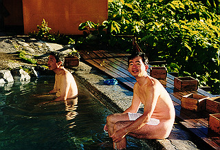 19990808_001_thumb.jpg