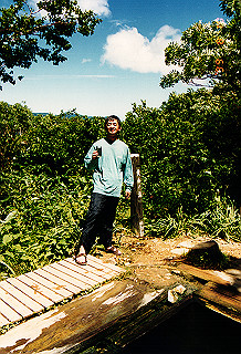 19990810_024_thumb.jpg