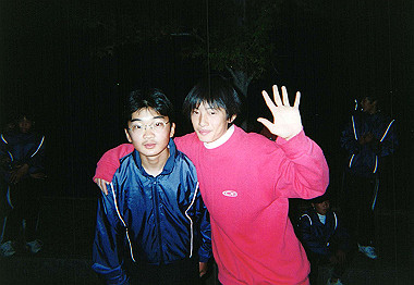 20001000_005_thumb.jpg
