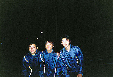 20001000_010_thumb.jpg