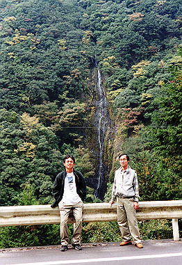 20001100_013_thumb.jpg