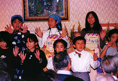20001209_024_thumb.jpg