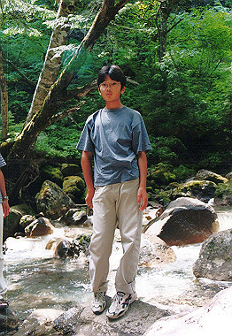 20010820_021_thumb.jpg