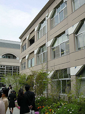 20020406_220_thumb.jpg