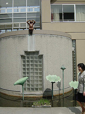 20020406_330_thumb.jpg