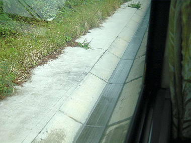 20041227_t380_thumb.jpg