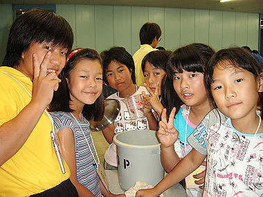 20040731summera_040_thumb.jpg