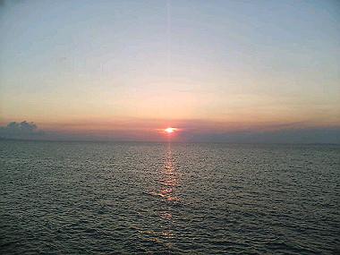 20050830_t10_thumb.jpg