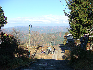 20081130_t143_thumb.jpg