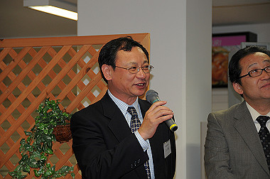 dsc_1304_thumb.jpg