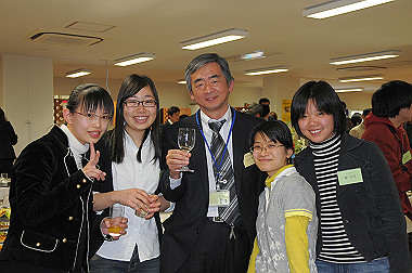 dsc_1408_thumb.jpg