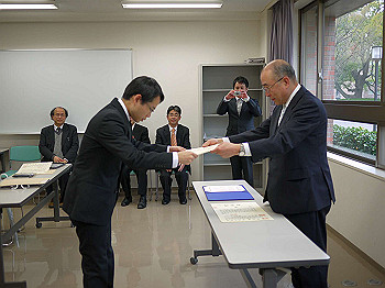p1010096_thumb.jpg
