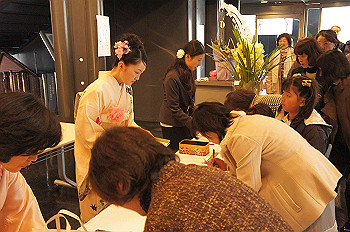dsc06812_thumb.jpg