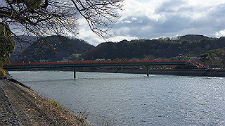 dsc00056_thumb.jpg