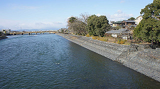 dsc00069_thumb.jpg