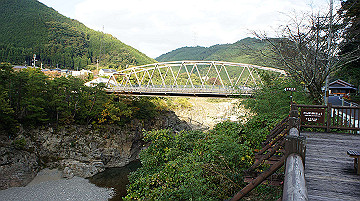 dsc00182_thumb.jpg