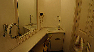dsc00028_thumb.jpg