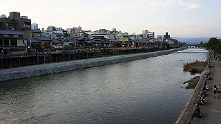 dsc00069_thumb.jpg