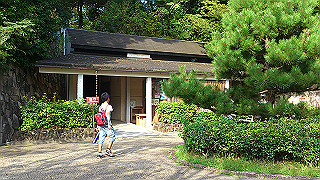 dsc_0834_thumb.jpg
